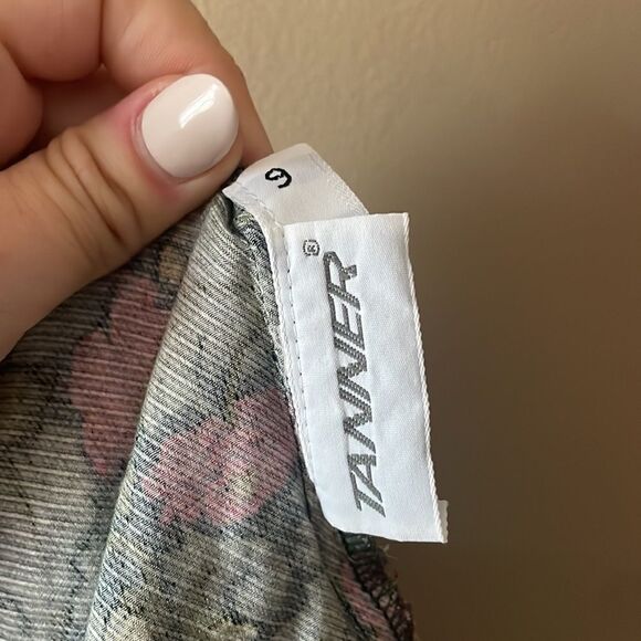 Tanner Women's Vintage 1980s Red & Green Floral Midi Dress Size 6 - Picture 9 of 10